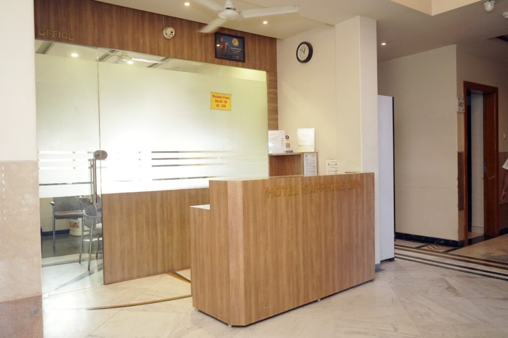 Front Desk 1